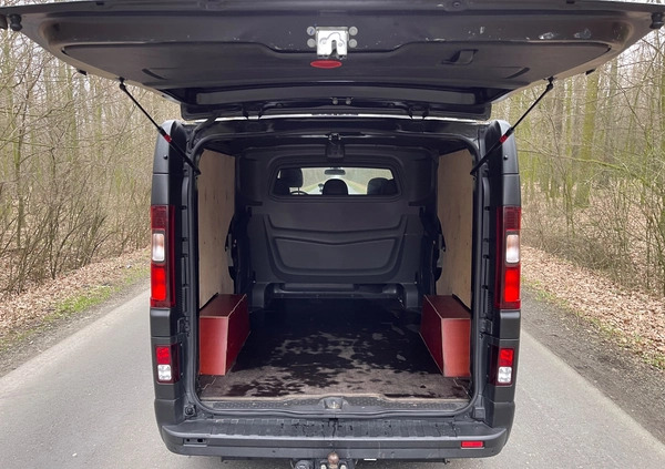 Renault Trafic cena 102900 przebieg: 104000, rok produkcji 2021 z Niemcza małe 79